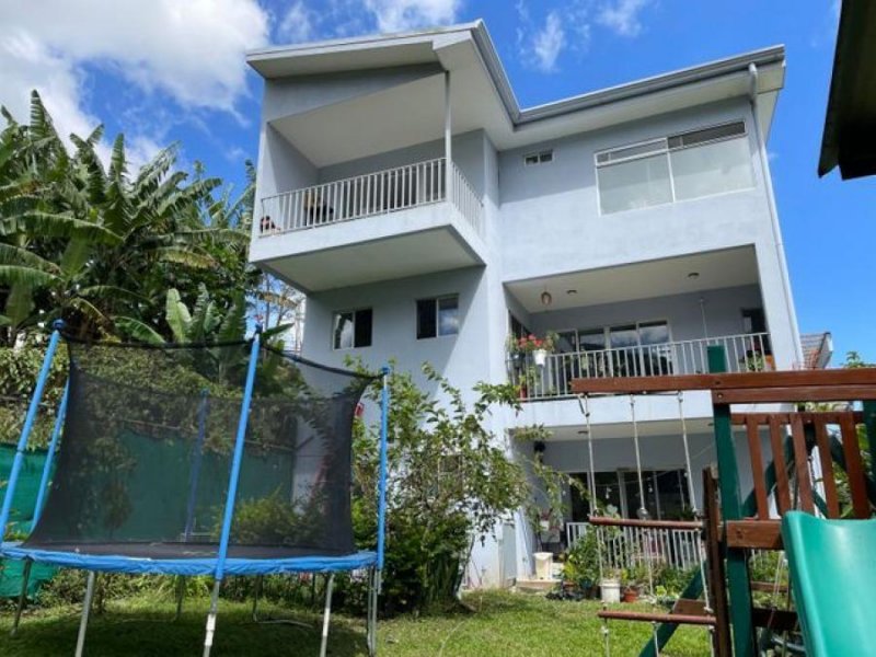 Foto Casa en Venta en Altos de Carrizal, Escazú, San José - U$D 350.000 - CAV53651 - BienesOnLine