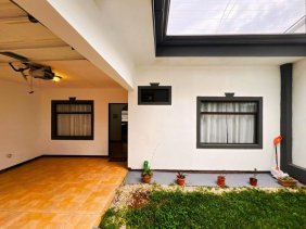 Casa en Venta en  Dulce Nombre, Cartago