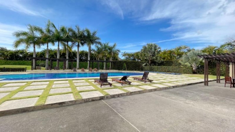 Venta de casa en condominio de lujo Curridabat LFS