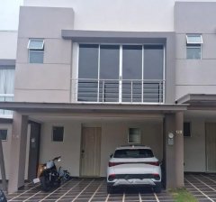Casa en Venta en  San Rafael, Heredia
