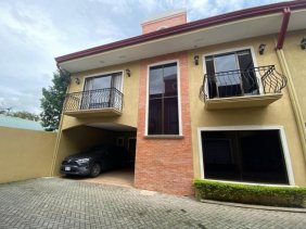 Casa en Venta en  Curridabat, San José
