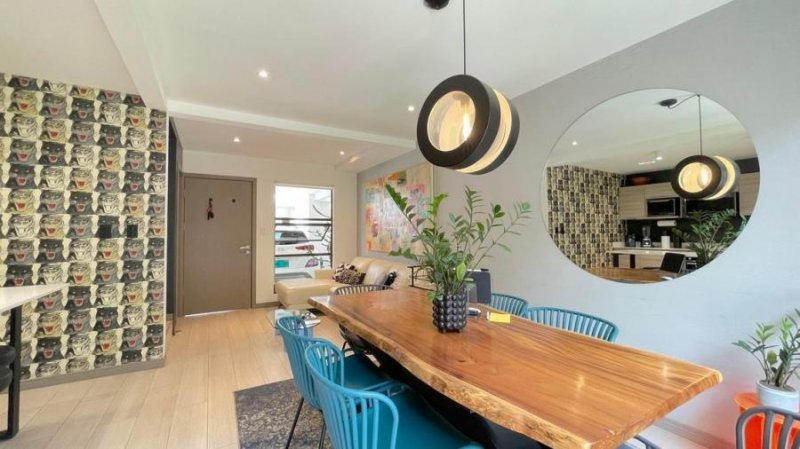 VENTA DE CASA EN CONDOMINIO EN SAN ANTONIO DE ESCAZU PBR