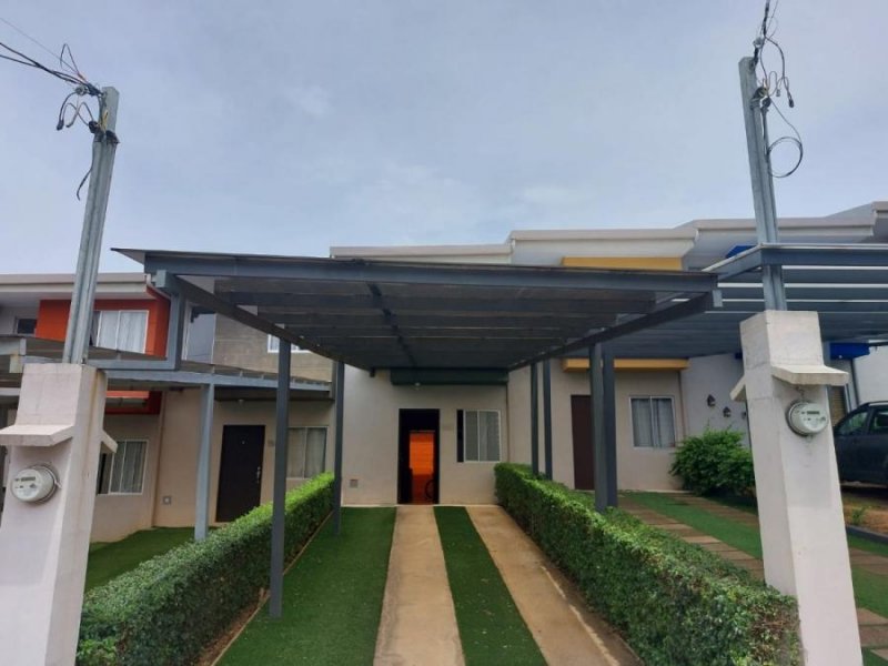 Casa en Venta en  Condominio Hacienda Las Flores, Heredia