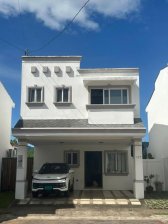 Venta de casa en Condominio Natura Viva, La Guacima, Alajuela