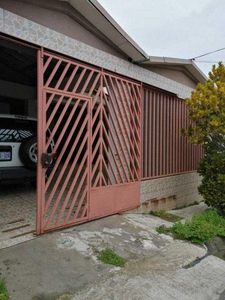 Casa en Venta en  Desamparados, Alajuela