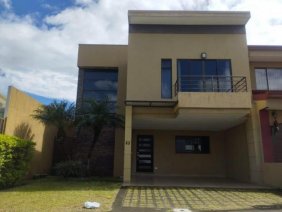 Casa en Venta en  Desamparados, Alajuela