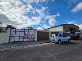 Casa en Venta en  El Tejar, Cartago
