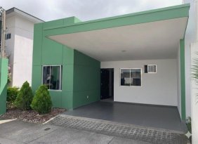 Casa en Venta en  El Guarco, Cartago
