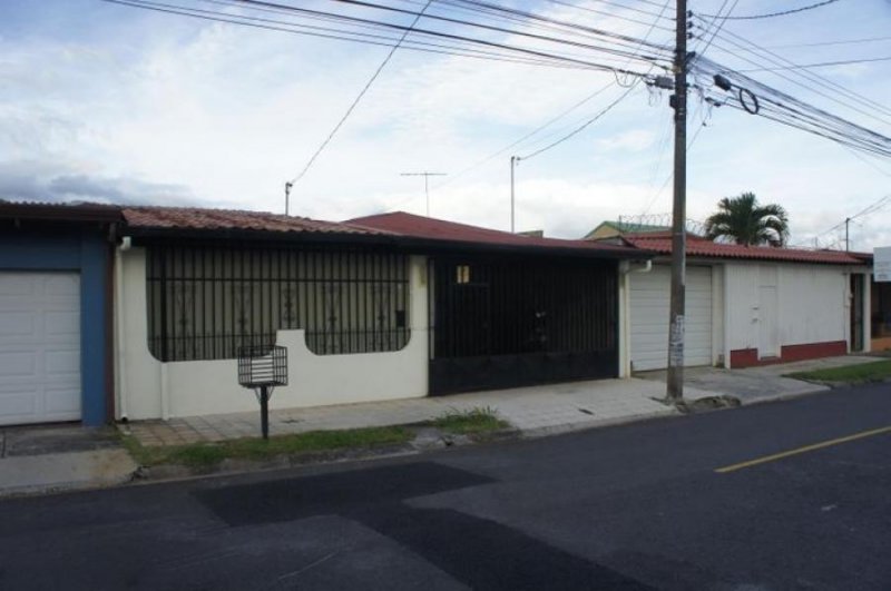 Casa en Venta en  Heredia, Heredia