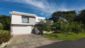 Casa en Venta en  Guácima, Alajuela