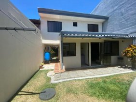 Casa en Venta en pozos Santa Ana, San José