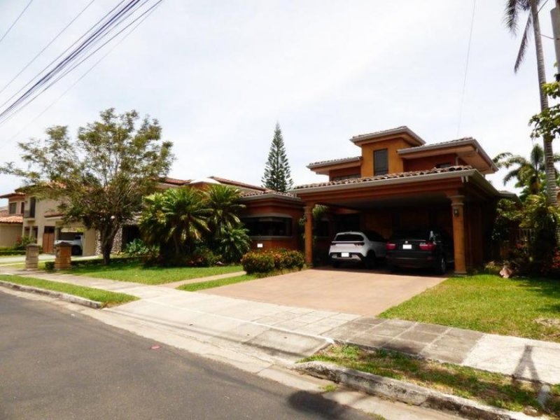 Casa en Venta en  Santa Ana, San José