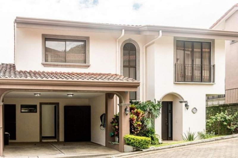 Foto Casa en Venta en San Rafael, Escazú, San José - ¢ 141.000.000 - CAV53992 - BienesOnLine