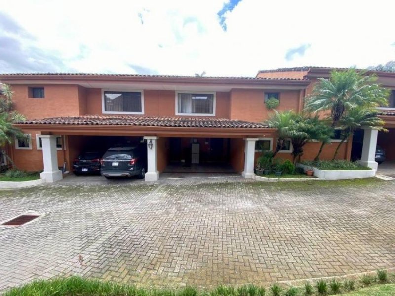 Casa en Venta en  Escazú, San José