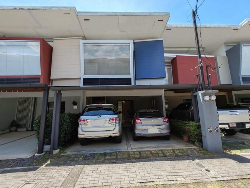 Venta de Casa en San Rafael de Heredia