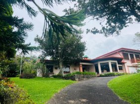 Casa en Venta en  San Rafael, Heredia