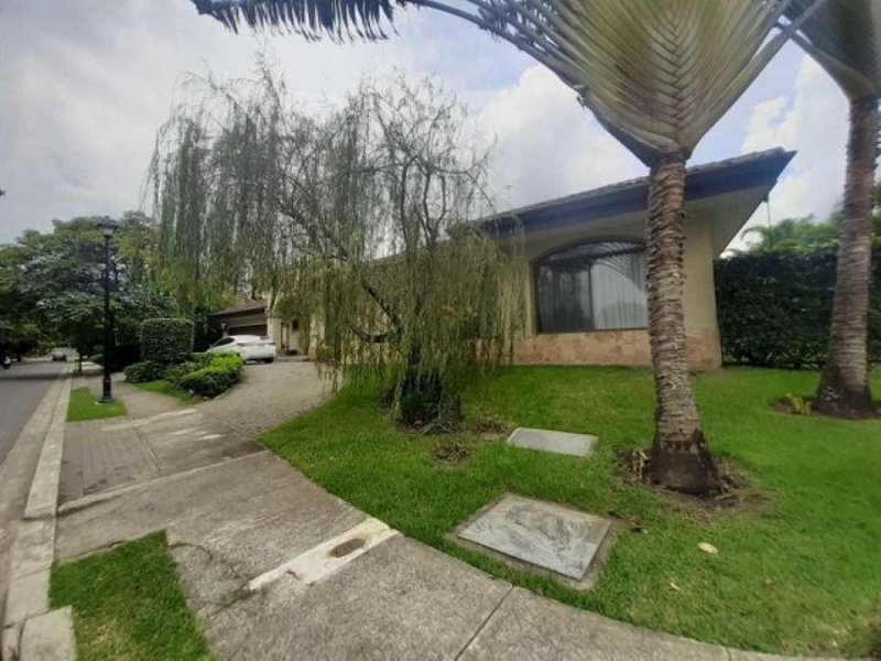 Casa en Venta en  Santa Ana, San José