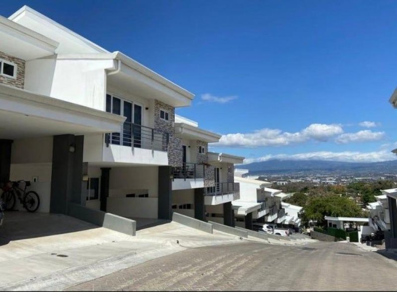 Casa en Venta en  Santa Ana, San José