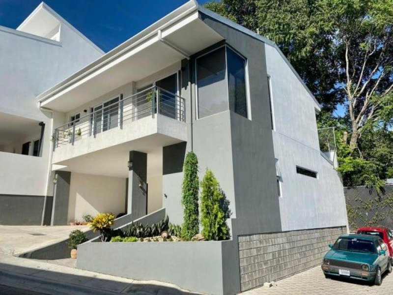 Casa en Venta en  Santa Ana, San José