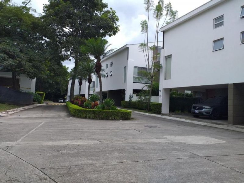 Casa en Venta en  Santa Ana, San José