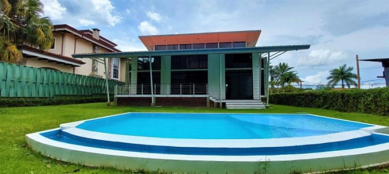 Casa en Venta en  Santa Ana, San José
