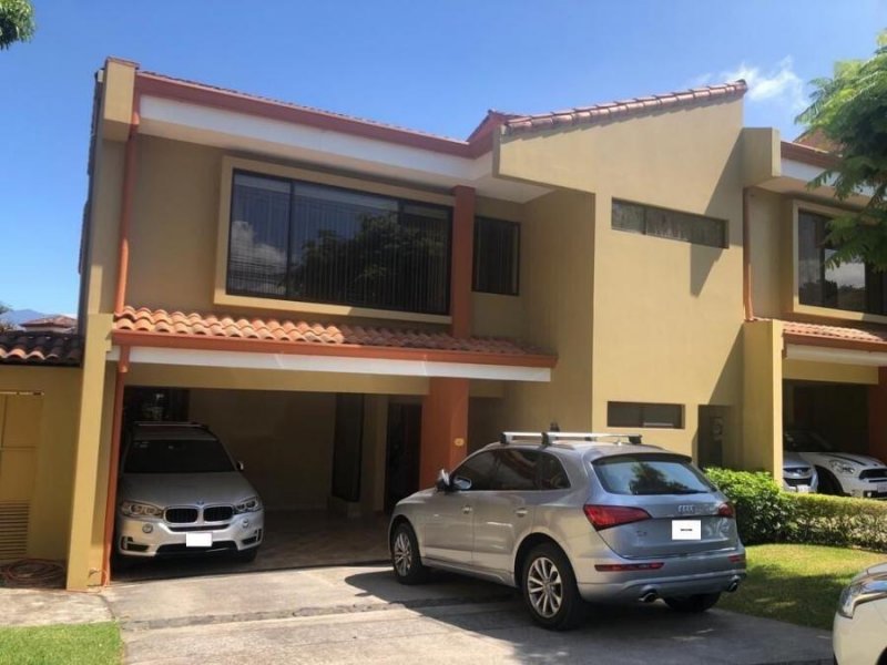 Casa en Venta en  Escazú, San José