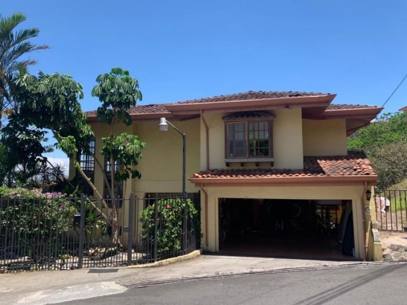 Casa en Venta en  Escazú, San José