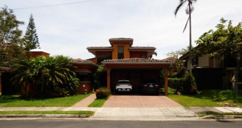 Casa en Venta en  Santa Ana, San José