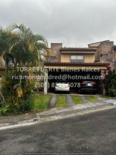 Casa en Venta en Guayabos Curridabat, San José