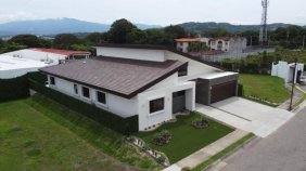 Casa en Venta en  Santa Ana, San José