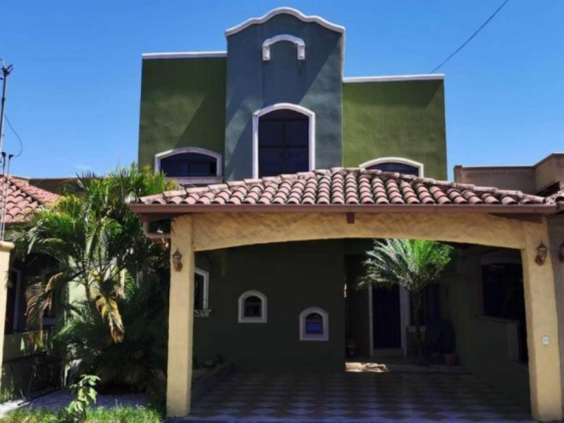 Casa en Venta en  Heredia, Heredia