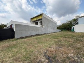 Terreno en Venta en Santa Ana Santa Ana, San José