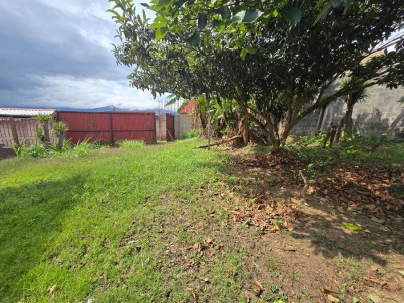Venta de Lote en La Trinidad de Moravia. RAH 25-1800