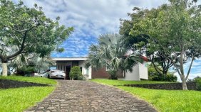 Casa en Venta en  Guácima, Alajuela