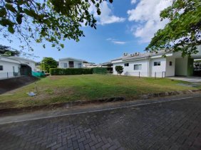 Terreno en Venta en  Garabito, Puntarenas