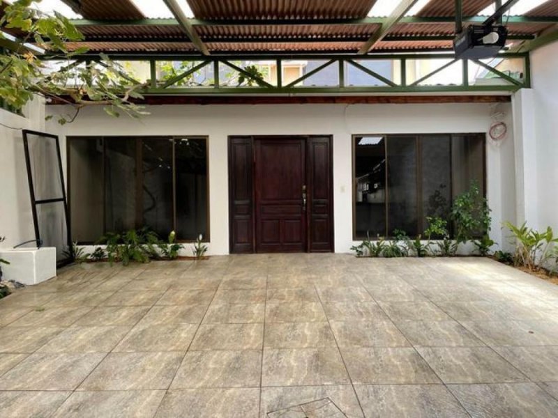 Casa en Venta en  Santa Ana, San José
