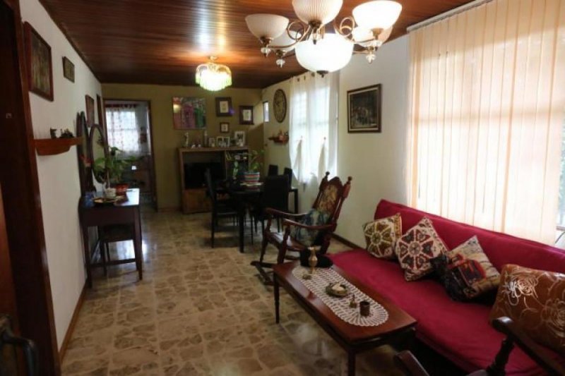 Foto Casa en Venta en Curridabat, San José - U$D 100.000 - CAV24744 - BienesOnLine